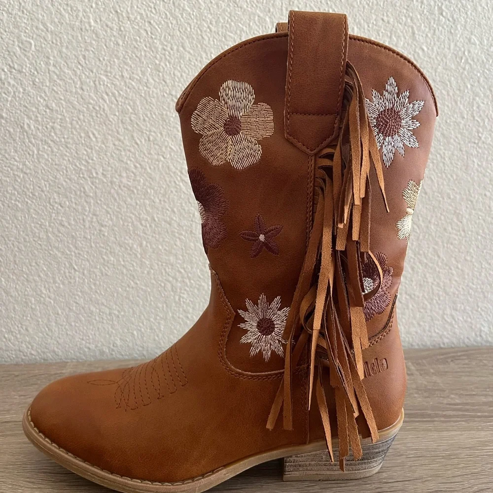 Rollda Floral Embroidered Girl’s Boots 3 Cowgirl with Fringe Pull on